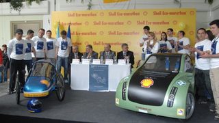 Български автомобил изминава 1580 километра с литър гориво