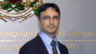 Трайков намекна за приватизация на част от ТЕЦ "Марица-изток 2"
