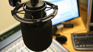 Френско радио предлага стаж за студенти