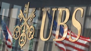 <span class="highlight">UBS</span> излезе на печалба за пръв път от година