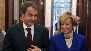 <span class="highlight">Сапатеро</span> спасява рейтинга си с нови министри