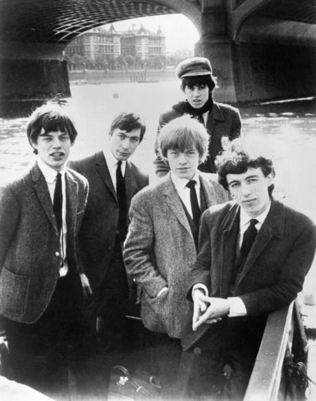 Rolling Stones през 1970 г. Книгата съдържа огромен брой редки и никога преди публикувани фотографии.