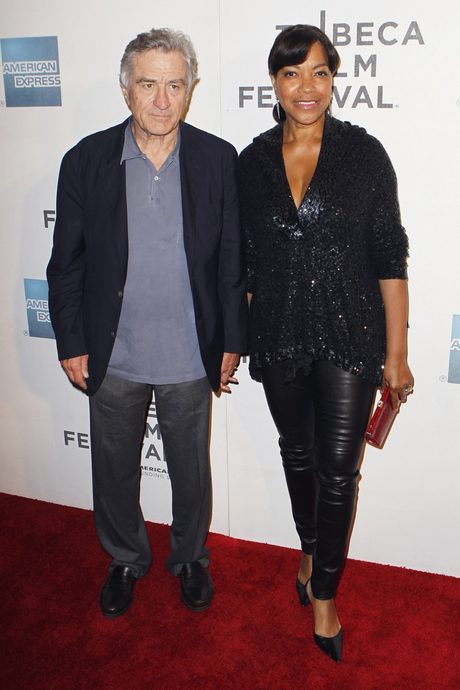 Робърт де Ниро заедно със съпругата си Грейс на премиерата на Mistaken For Strangers