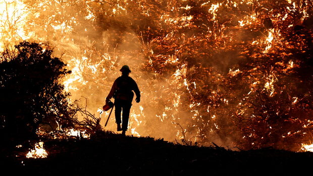 Снимка с история: Непредсказуемостта на горските пожари