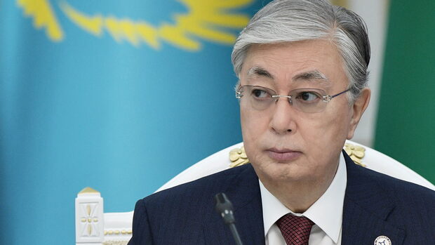 Президентът на Казахстан отстрани Нурсултан Назарбаев, изключени са интернет и телевизиите