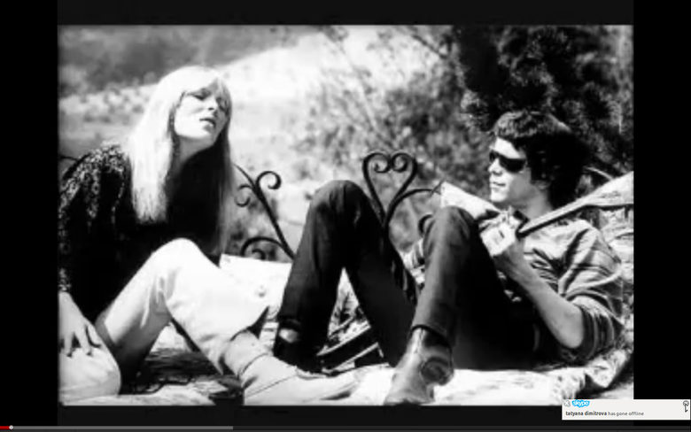 Заедно с певицата и модел Нико (1938 - 1988) по време на записването на The Velvet Underground & Nico през 1967 г. Двамата са за кратко любовници, а не след дълго трудно понасят присъствието на другия.