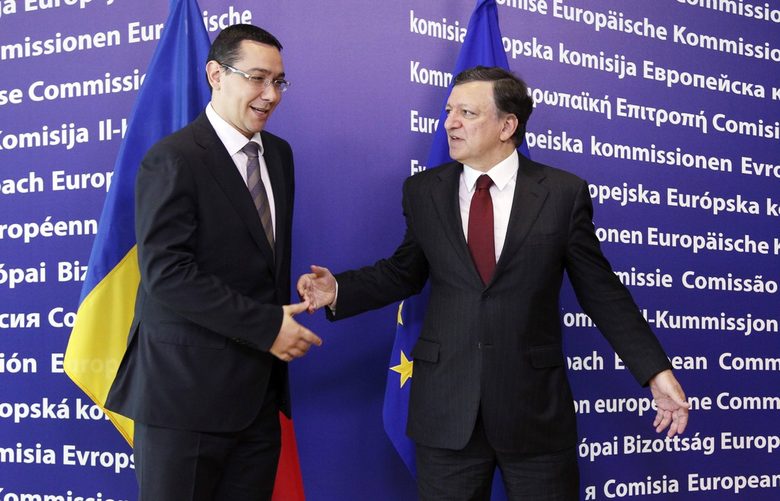Виктор Понта и Жозе Мануел Барозу преди срещата