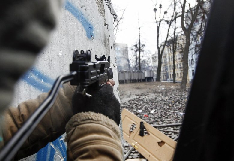 Тътен от гранати в центъра на Киев, сблъсъците продължават