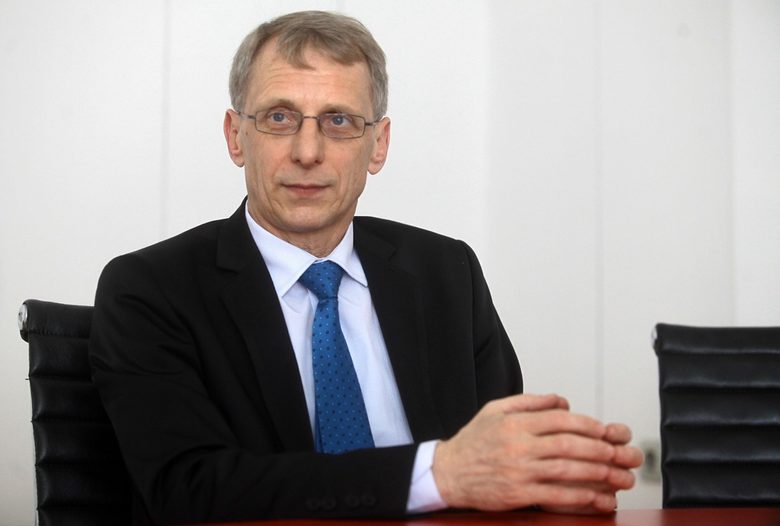 Политическото напрежение: "Демократична България" възрази срещу "назначението" отсега на негови хора на постове