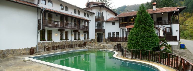 Банка Пиреос България продава на търг атрактивни имоти