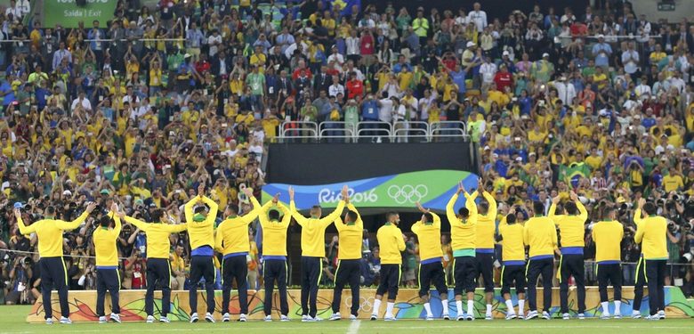 "Маракана" най-накрая празнува - Бразилия за първи път стана олимпийски шампион по футбол