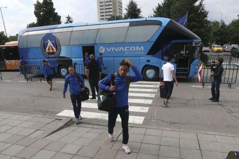 "Левски" се надява да започне европейското си участие с победа.