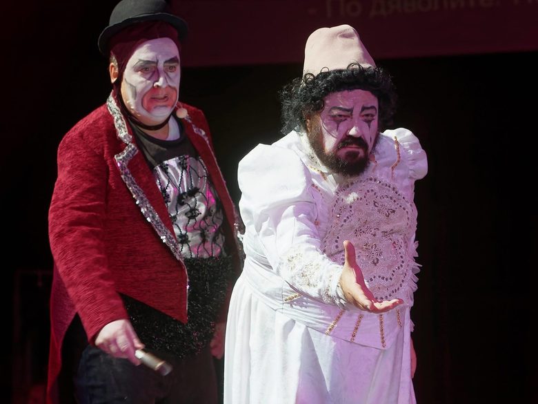 С "Палячи" – опера в цирка - Калуди Калудов отбелязва 40 години на сцена