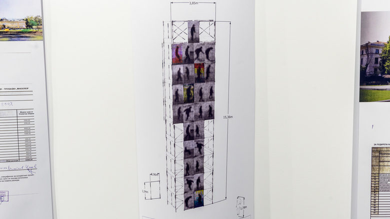 Дигиталният човек - 15-метровата арт инсталация, която трябваше да се появи през лятото на мястото на мавзолея, снимка на проекта на Венелин Шурелов
