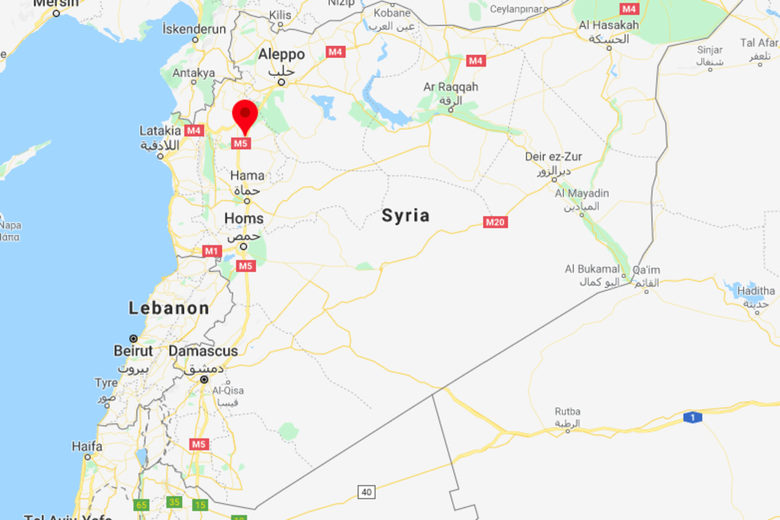 М4 започва от средиземноморското пристанище Латакия (бастион на подкрепа на Асад, недалеч е и Тартус, където са разположени сили на руския флот), минава през Идлиб и стига до Саракиб. Там се засича с М5, идваща от границата с Йордания, минаваща през Дамаск, Хомс и Маарет ан Нуман (наскоро отвоюван от режима), край Идлиб и стигаща до Алепо. Следва коридор, пресичащ Сирия от запад на изток (където пък бе турската операция "Извор на мира").