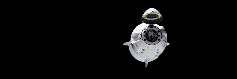 SpaceX изработи и оригинална система за скачване с МКС.