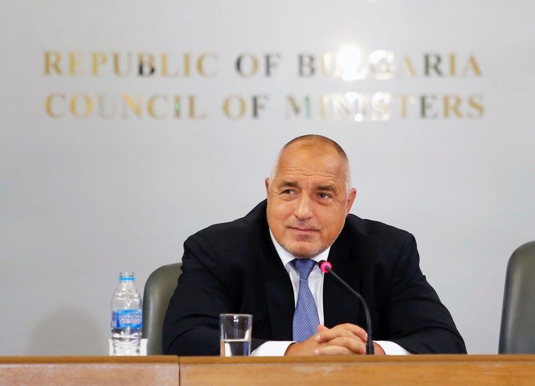 Кадърът е архивен и е от фейсбук профила на премиера.