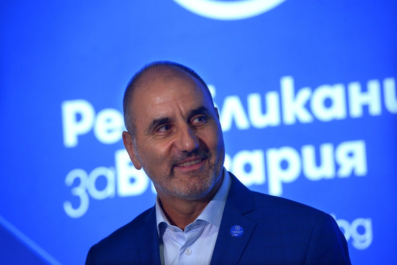Цветан Цветанов е лидер на партията "Републиканци за България"