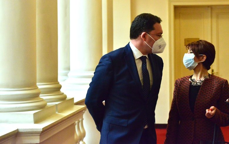 След изборите: Мораториум за действия на кабинета и коалиция "Гешев" (хронология)