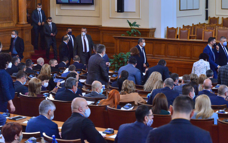 Заседание на 45 народно събрание , парламент, депутати