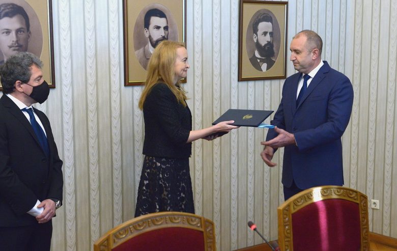 След изборите: "Има такъв народ" върна мандата (хронология)