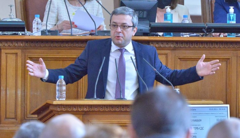 След изборите: Пред комисията "Манолова" анонимен разказа за кюлчетата