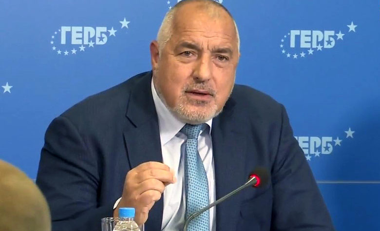 Реакциите след санкциите: Прокуратурата "ще си го причини", ДПС подкрепи Пеевски (хронология)