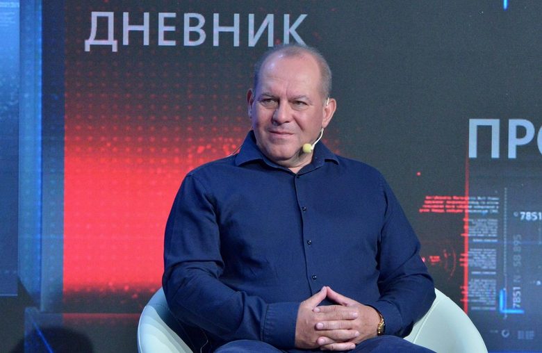 Мариан Колев, "Хиполенд"