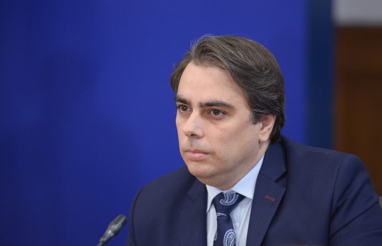 Политическото напрежение: ДПС няма да подкрепи Румен Радев на президентските избори