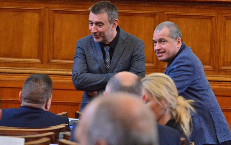 Политическото напрежение: ГЕРБ, ДПС и БСП блокираха закона за закриване на спецправосъдието (хронология)