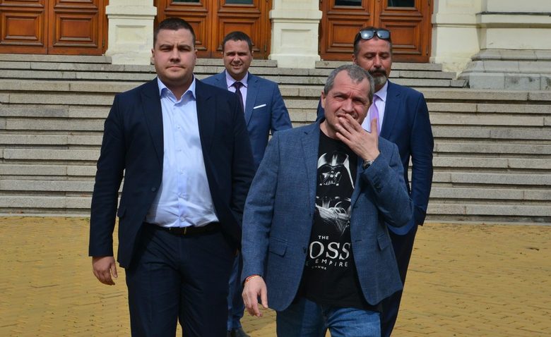 Политическото напрежение: след заплахи шефът на приходната агенция вече е с охрана