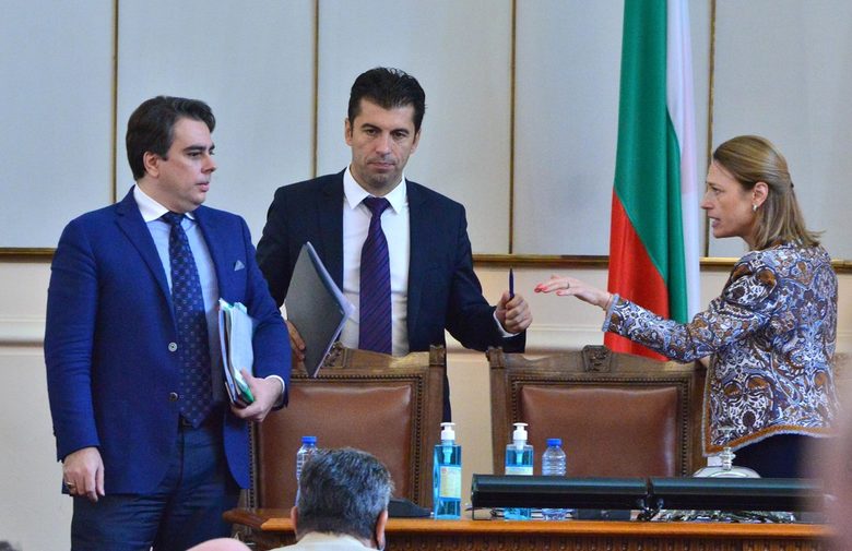 Политическото напрежение: след заплахи шефът на приходната агенция вече е с охрана