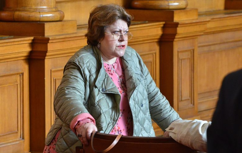 Политическото напрежение: Мария Касимова ще е кандидатът за вицепрезидент на Лозан Панов (хронология)
