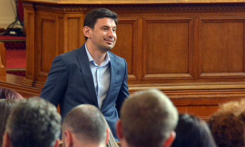 Политическото напрежение: Мария Касимова ще е кандидатът за вицепрезидент на Лозан Панов (хронология)