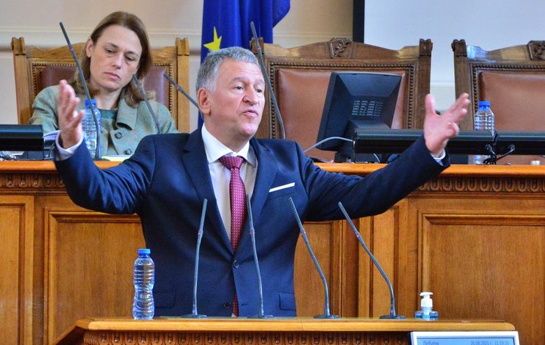 Коронавирусът в България: COVID сертификатът става водещ документ за участие в прояви (хронология)