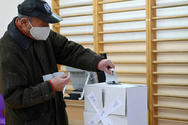 Изборите днес ще определят следващия президент на България