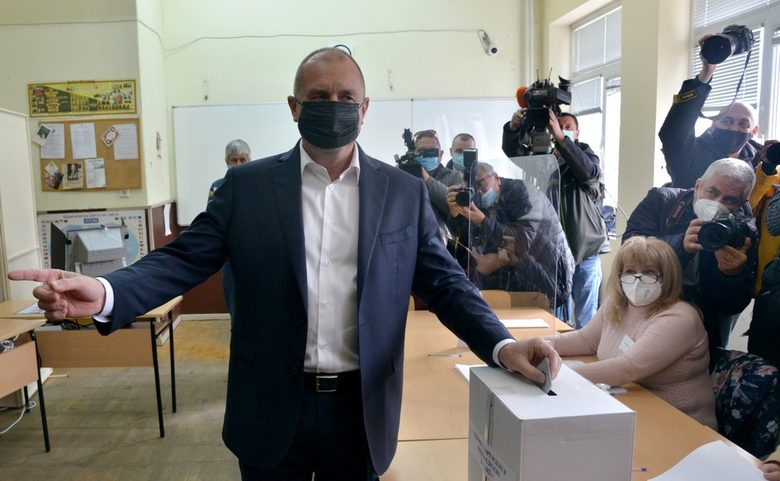 Балотажът: членовете на ГЕРБ и ДПС в ЦИК спасиха Бойко Борисов от глоба (хронология)
