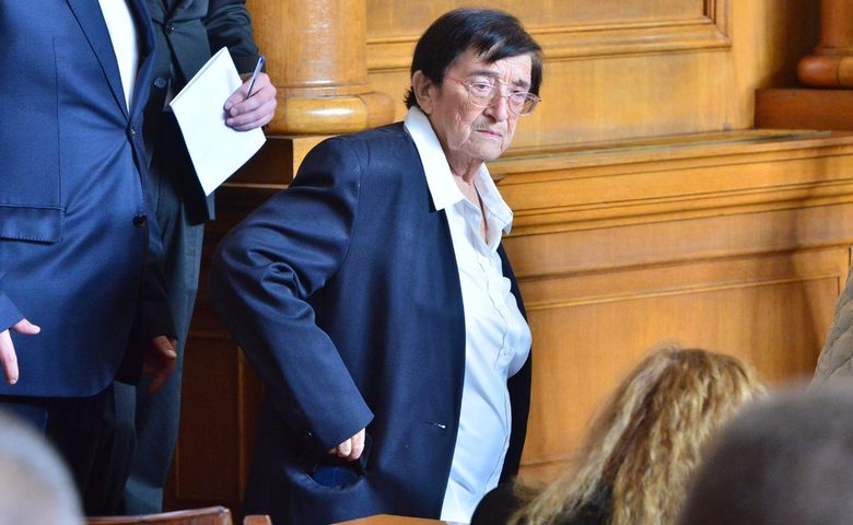 Преговорите за кабинет: социалният панел донесе силни заявки за правителство и борба със сивата икономика