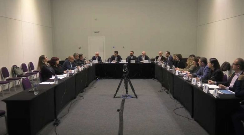 Преговорите за кабинет: партиите се договориха за електронни визи, веломаршрути и гаранционен фонд в туризма