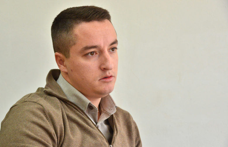 След изборите: Разпределението на министрите между партиите щяло да е 8-4-3-2