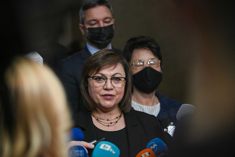 Консултациите за кабинет: Ще има четирима вицепремиери, Нинова не отрича да е една от тях (хронология)