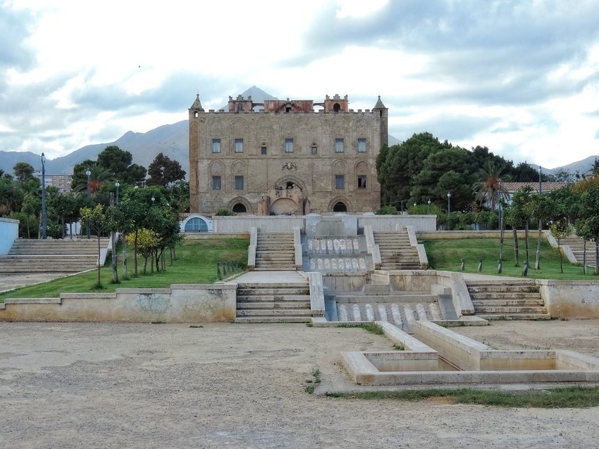 Този арабско-италиански замък в Палермо е построен с примитивна, но изобретателна система за климатизация.