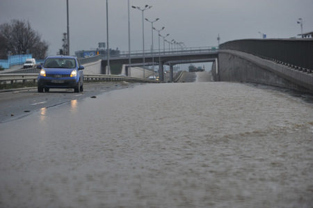 Общината ще глобява причинилите наводнението на околовръстното шосе
