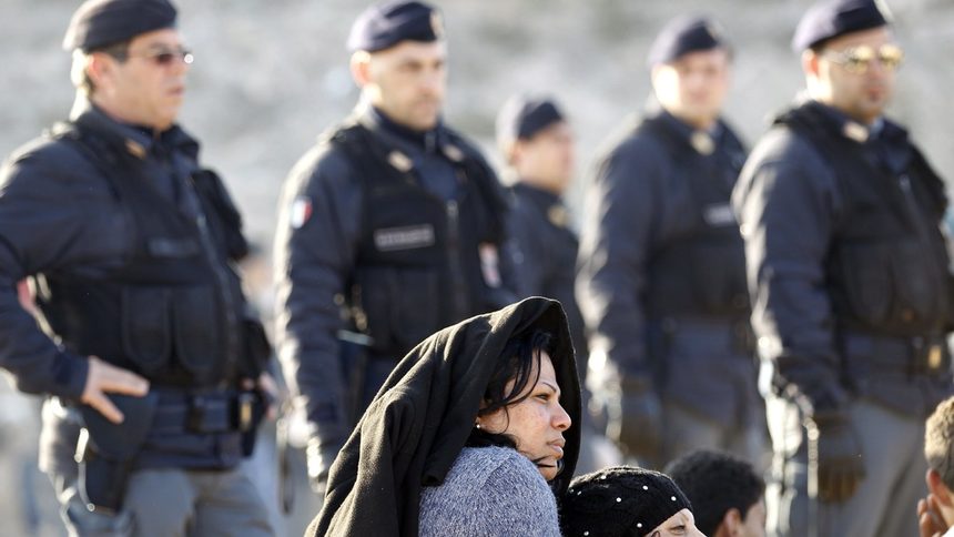 ЕС ще засили контрола по границите на Гърция и Италия