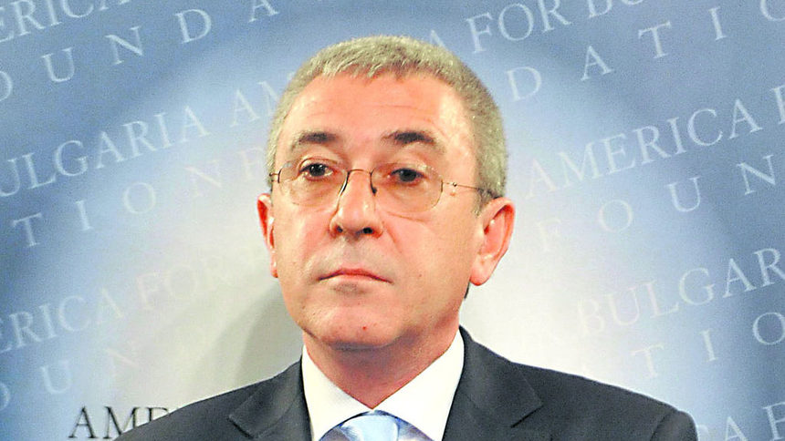Лазар Груев