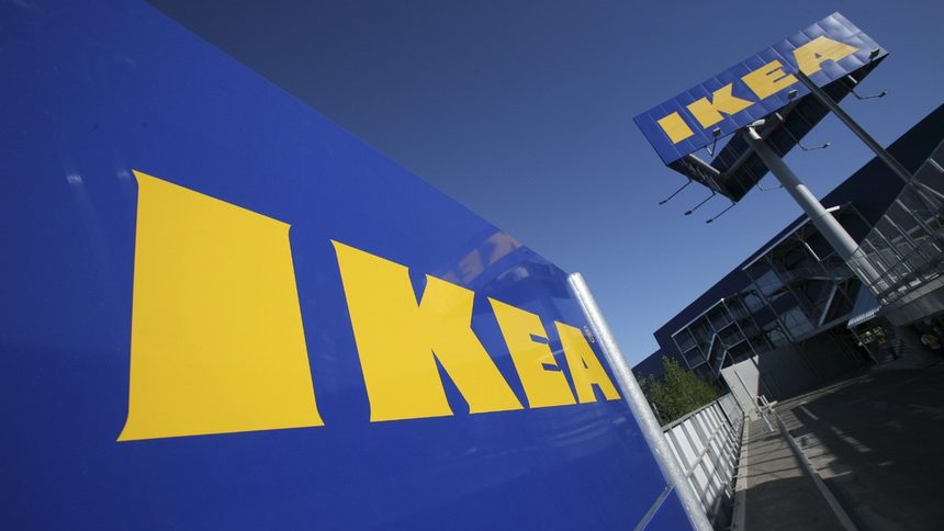 IKEA разследва твърдение, че е шпионирала клиенти във Франция