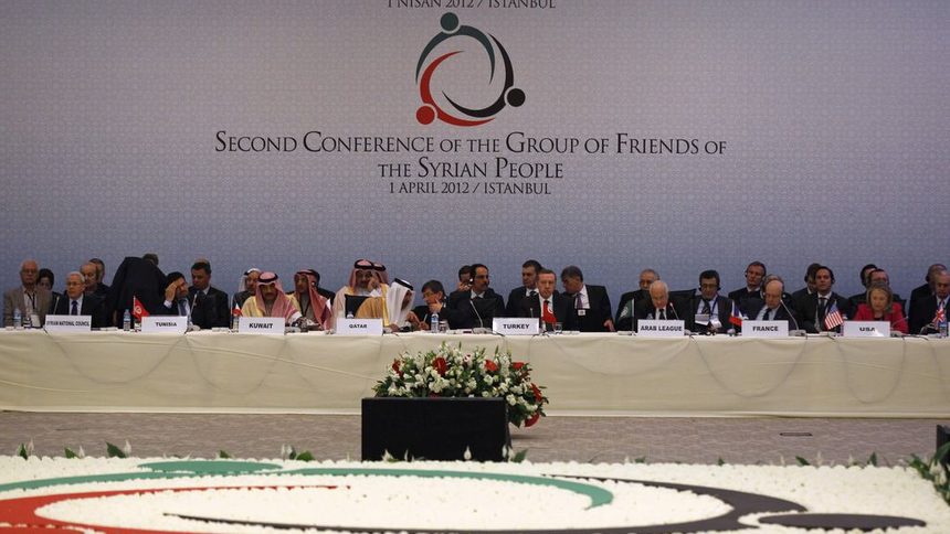 На срещата "Приятели на Сирия" в Истанбул присъстват външни министри на над 70 държави, включително България