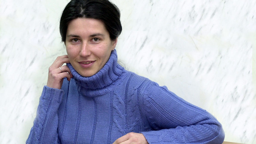 Оля Стоянова