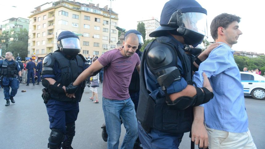 Акцията срещу Закона за горите на 13 юни вечерта приключи с 12 арестувани
