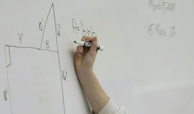 Ученик от Бургас беше обявен за най-добрия математик в света